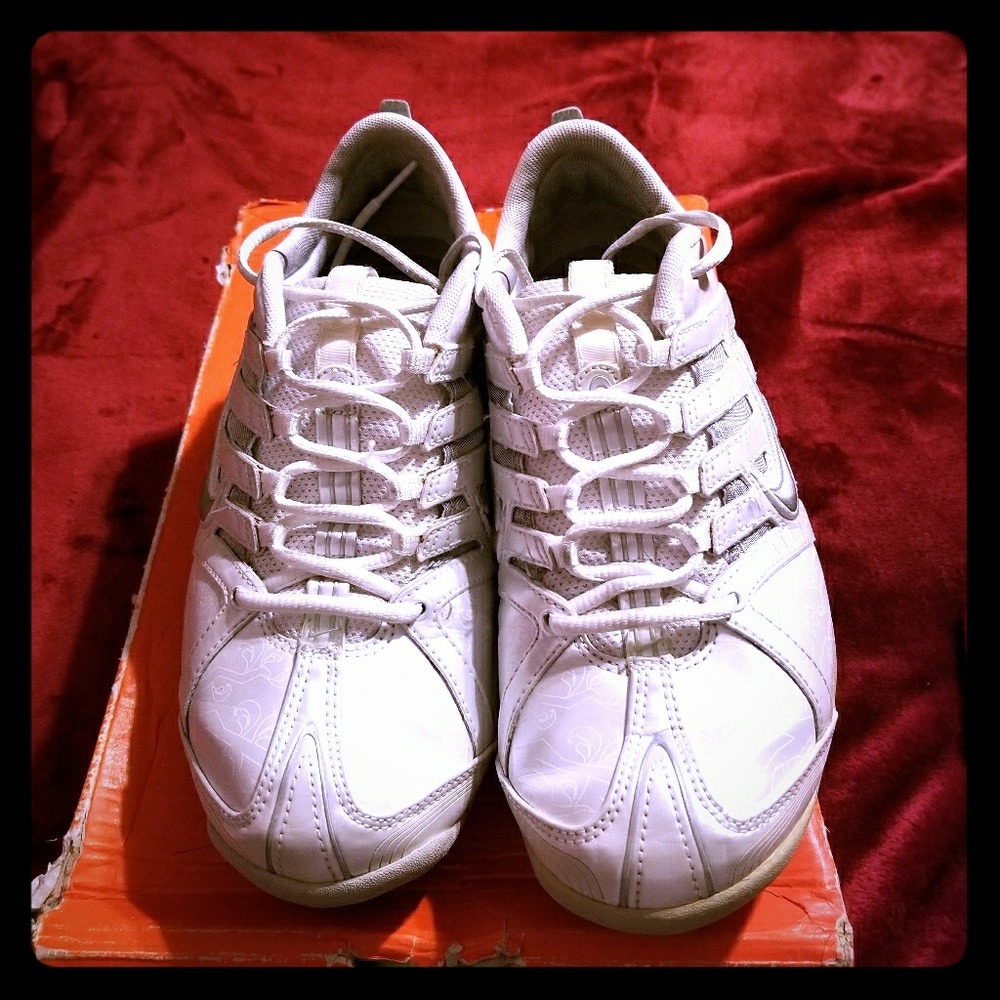 Nike Shox